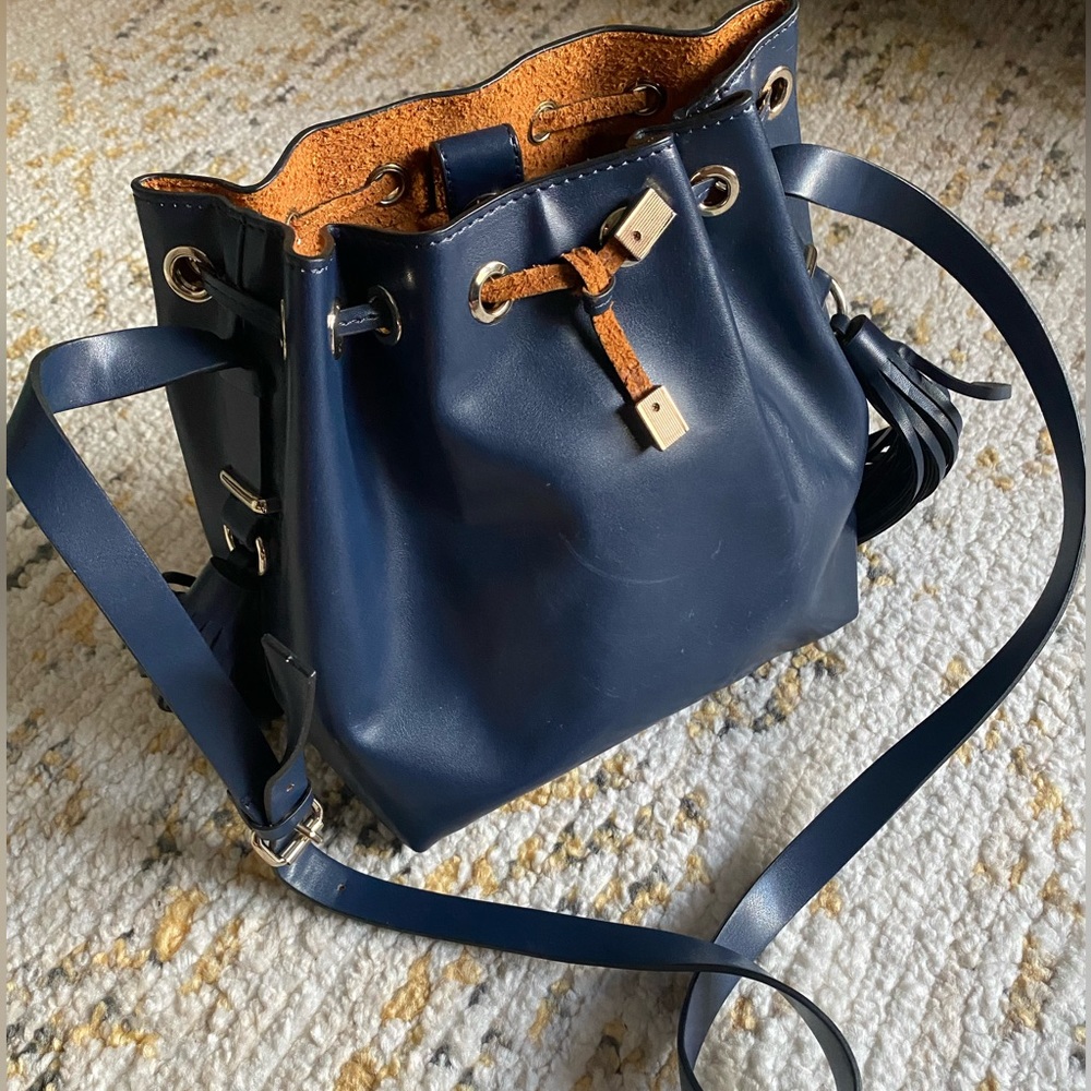 Zara Navy Blue Medium Bucket Bag